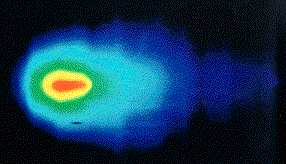 نمای IRAS از یک ستاره دنباله‌دار در طیف مادون قرمز، IRAS-Araki-Alcock